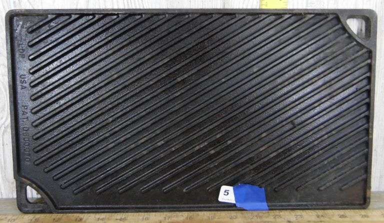 Cast Iron Lodge Griddle