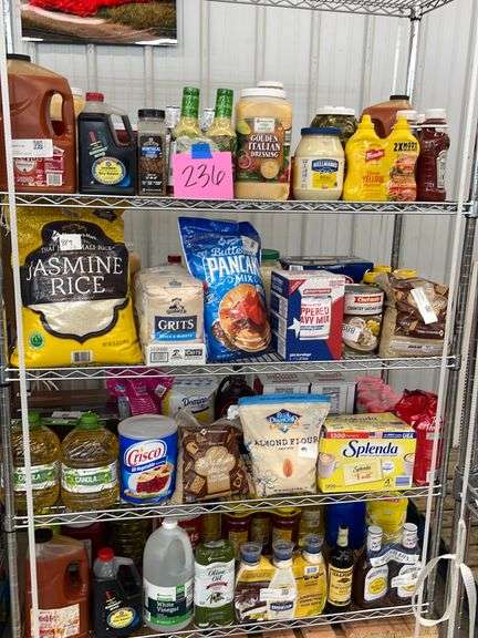 LARGE LOT OF FOOD/CONDIMENT ITEMS - SEE PHOTOS - Earl's Auction Company