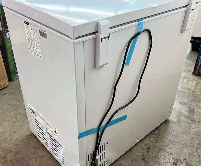 THOMSON 7.0CU FT WHITE CHEST FREEZER Earl's Auction Company
