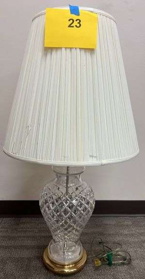 WATERFORD CRYSTAL TABLE LAMP