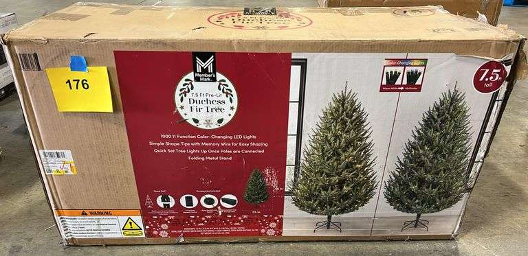 AS IS - 7.5FT PRE LIT DUCHESS FIR TREE IN BOX - Earl's Auction Company