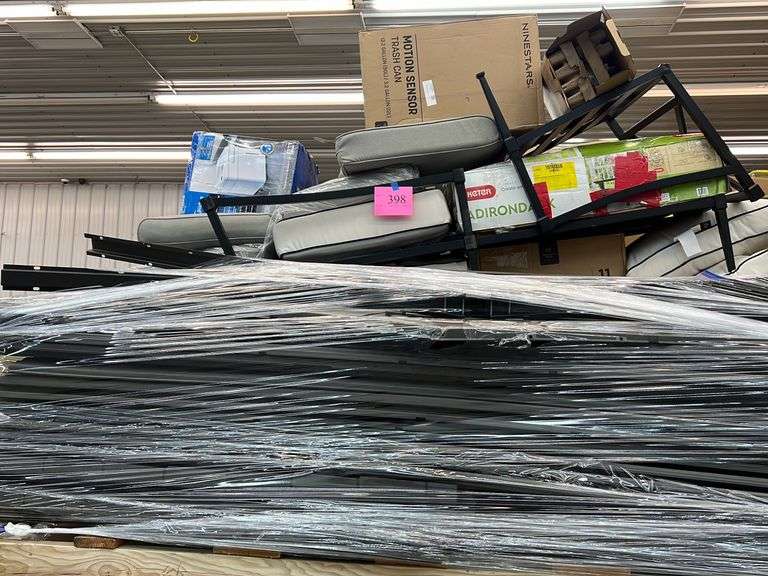 AS IS - DAMAGED/ MISMATCHED ITEMS - SEE PHOTOS - Earl's Auction Company