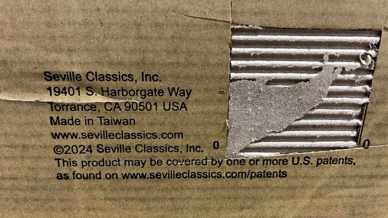 SEVILLE CLASSICS 7 TIER 21 BIN RACK IN BOX