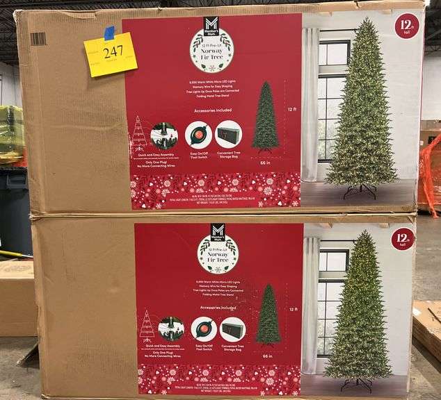 12FT PRE LIT NORWAY FIR TREE IN BOXES - Earl's Auction Company