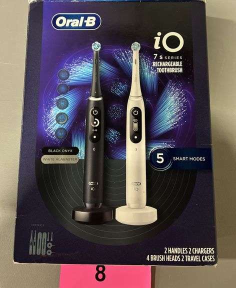 ORAL B IO 7S SERIES RECHARGEABLE TOOTHBRUSH SET IN BOX