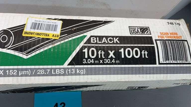 ROLL OF HDX PLASTIC SHEETING IN BOX - BLACK