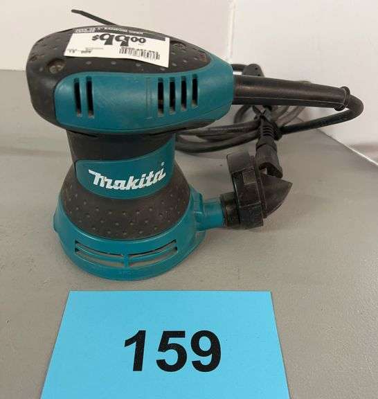 MAKITA 3A 5" RANDOM ORBIT SANDER