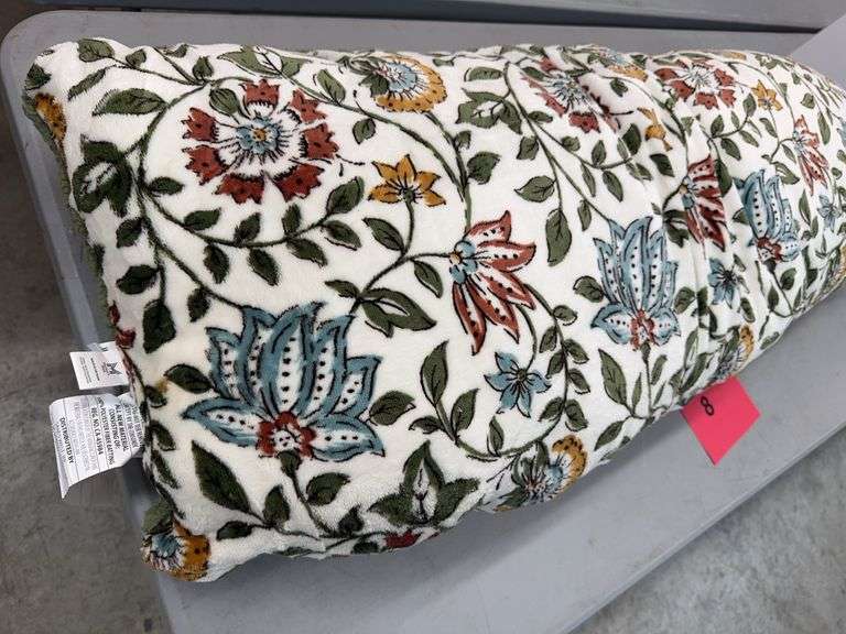 FLORAL BODY PILLOW