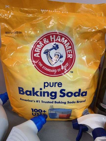 MISC LOT OF CLEANING ITEMS - SEE PHOTOS