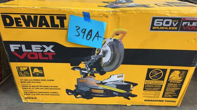 DEWALT 12" DOUBLE BEVEL SLIDING MITER SAW IN BOX (TOOL ONLY)
