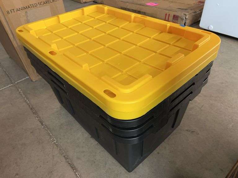 (4) PLASTIC STORAGE TOTES W/ (2) LIDS - BLACK & YELLOW