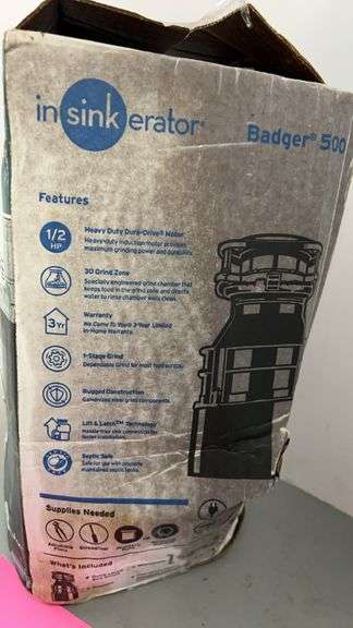 AS IS - INSINKERATOR BADGER 500 FOOD WASTE DISPOSER IN BOX