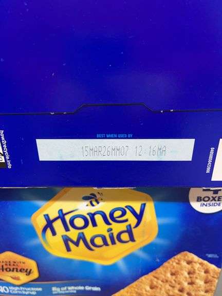 (2) BOXES OF HONEY MAID GRAHAM CRACKERS