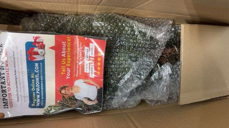 4.5FT PRE LIT SLIM FRASER FIR TREE IN BOX