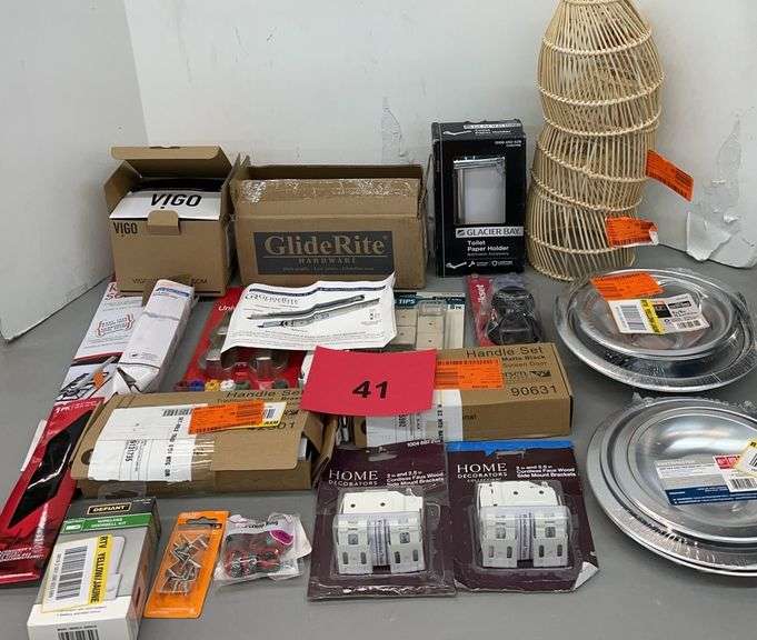 MISC TOOL LOT - SEE PHOTOS