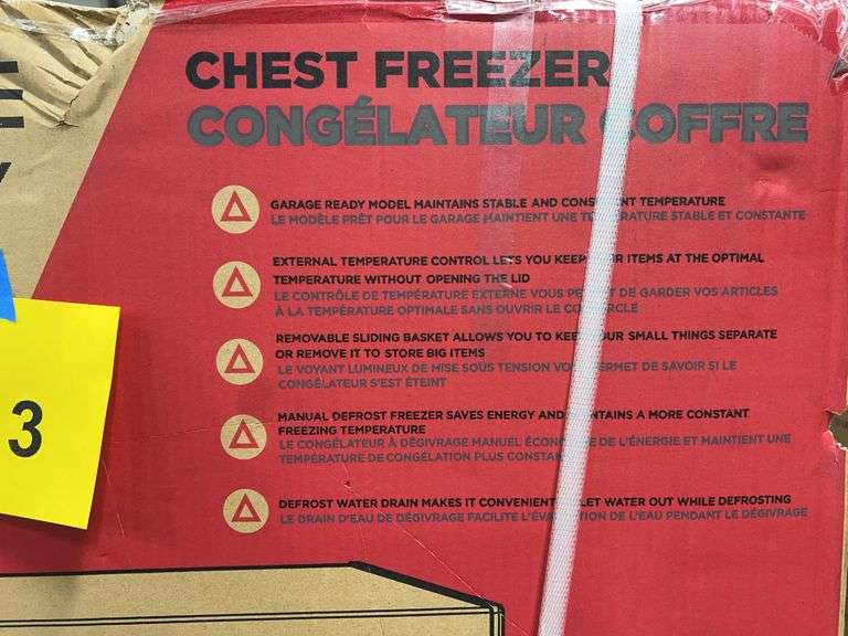 FRIGIDAIRE 5.0CU FT CHEST FREEZER IN BOX