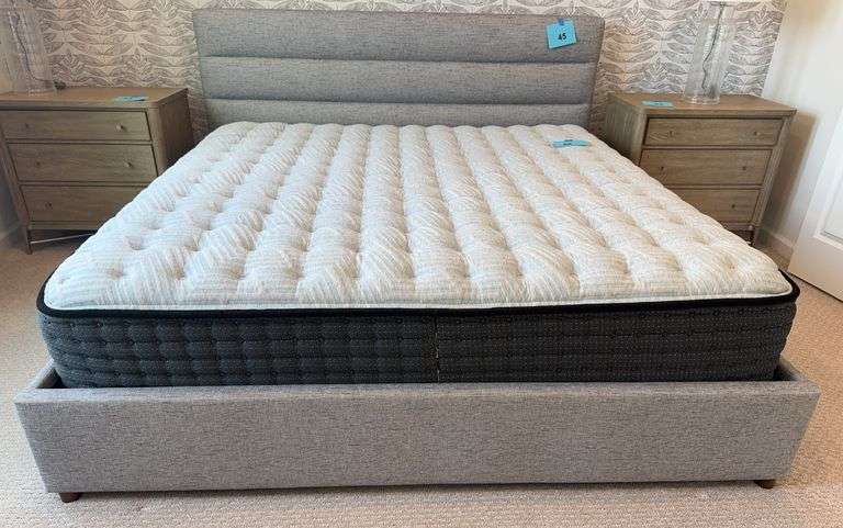 KING SIZE HEADBOARD, FOOTBOARD, RAILS - GREY