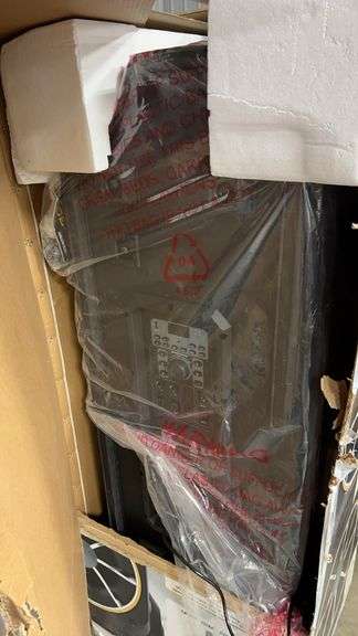 MONSTER GI30 PORTABLE WIRELESS SPEAKER IN BOX