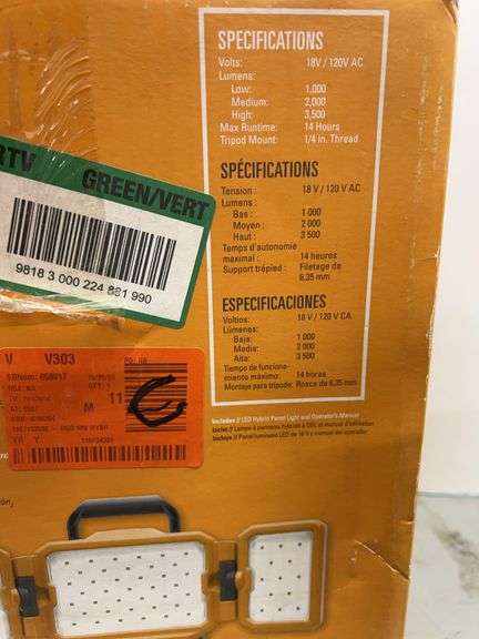 RIDGID 18V LED HYBRID PANEL LIGHT W/ BOX