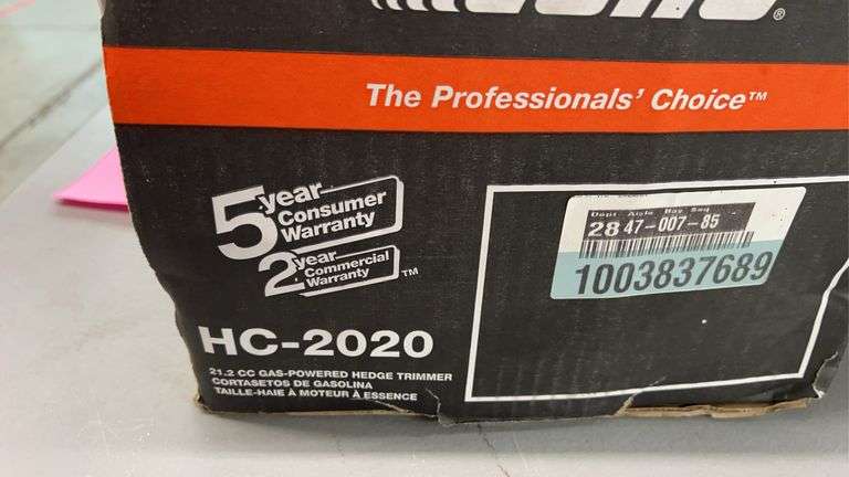 AS IS - ECHO 21.2CC GAS HEDGE TRIMMER IN BOX