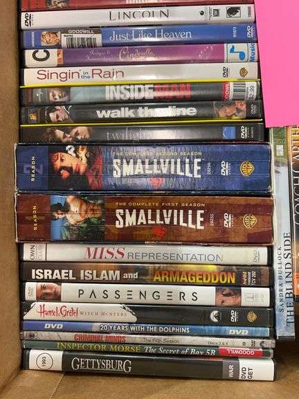 APPROX 50 ASSORTED DVDS