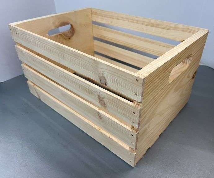 WOOD STORAGE CRATE