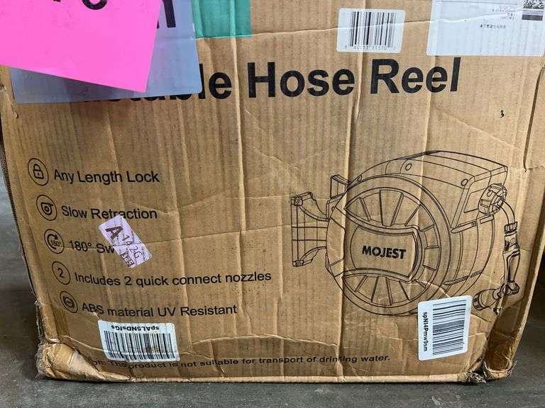 RETRACTABLE HOSE REEL IN BOX