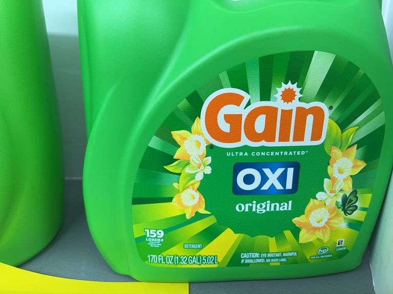 (2) JUGS OF LAUNDRY DETERGENT