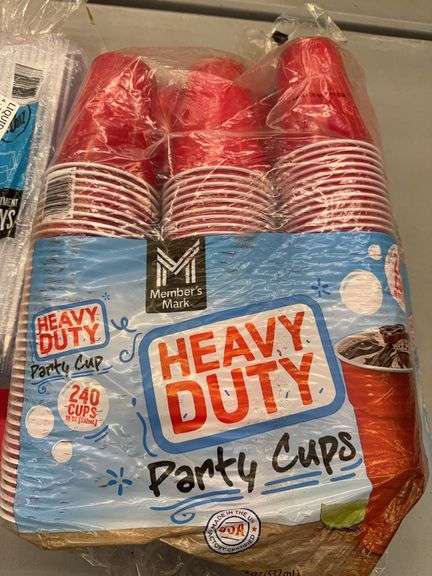 2PC DISPOSASBLE LOT - CUPS & TRAYS