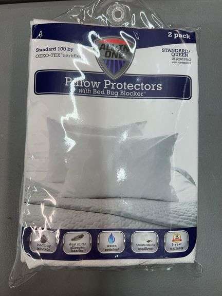 5PC BEDDING LOT - SEE PHOTOS