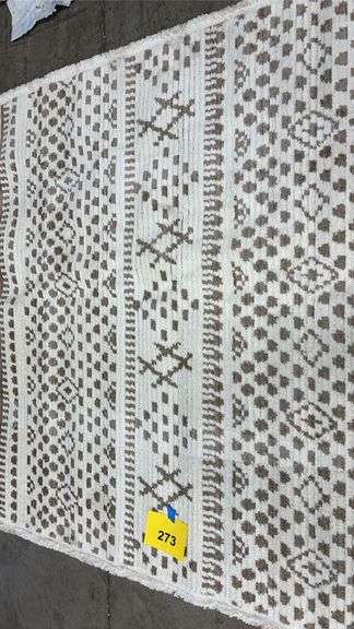 WANDA JUNE 5FTx7FT AREA RUG