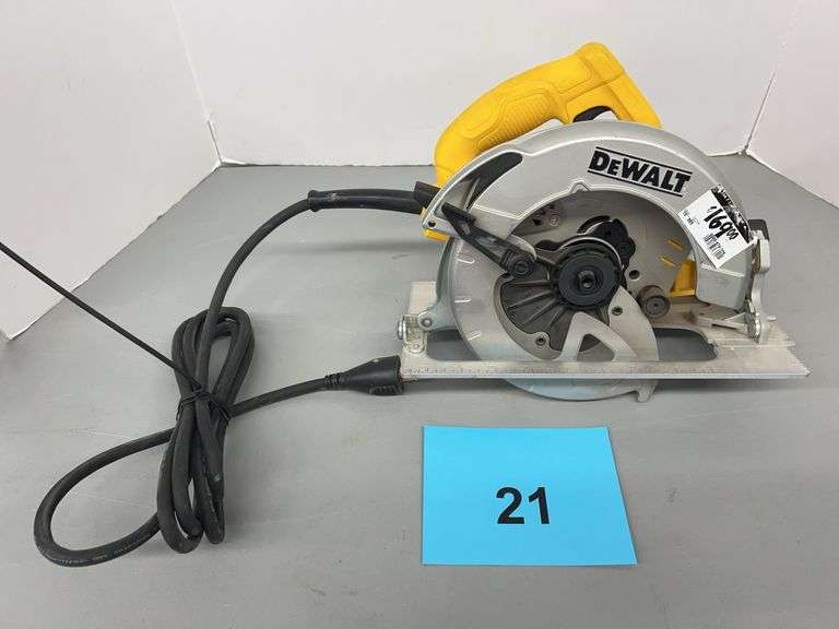 DEWALT 15A 7-1/4" CIRCULAR SAW