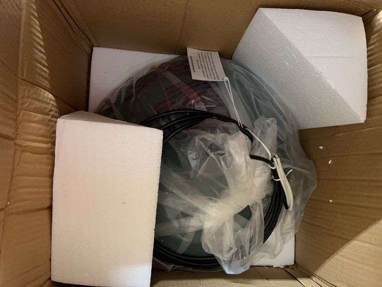 MILLENNIUM LIGHTING PENDANT LIGHT IN BOX