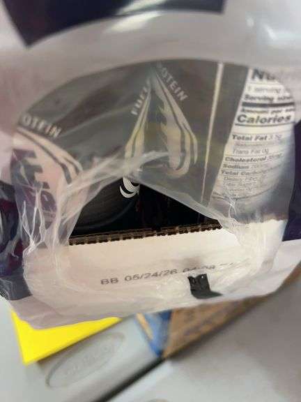 (2) PACKS OF PROTEIN SHAKES