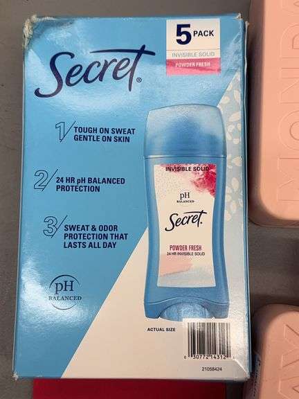 MONDAY SHAMPOO & CONDITIONER & BOX OF SECRET DEODORANT