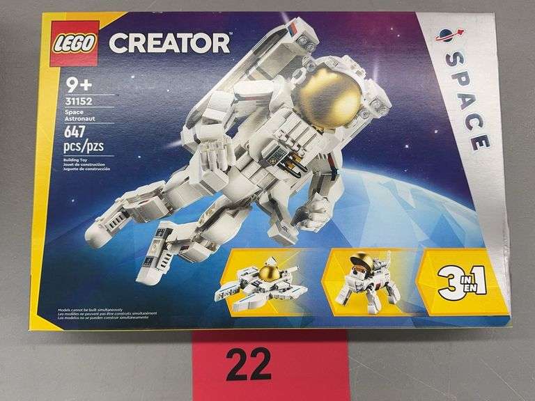 LEG CREATOR SPACE SET IN BOX