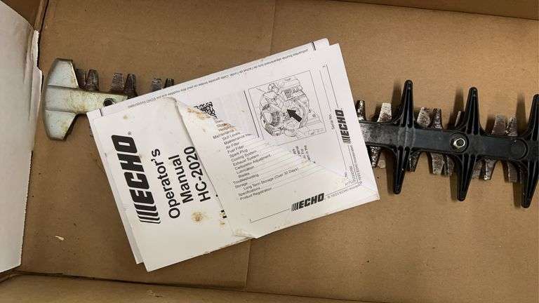 AS IS - ECHO 21.2CC GAS HEDGE TRIMMER IN BOX