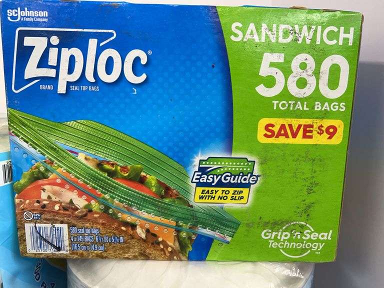 3PC SERVEWARE LOT - NAPKINS, PLATES & ZIPLOC