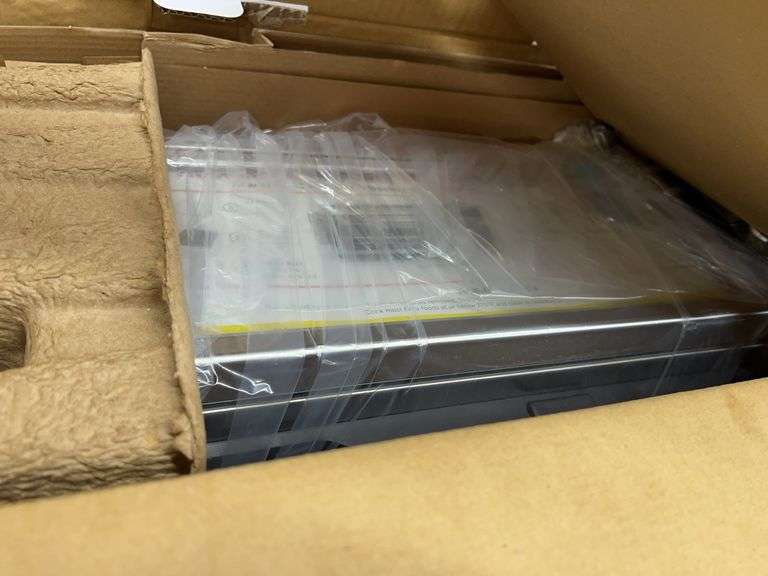 NINJA FOODI DIGITAL AIR FRY OVEN IN BOX