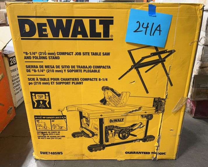 DEWALT 8-1/4" COMPACT JOB SITE TABLE SAW & STAND IN BOX