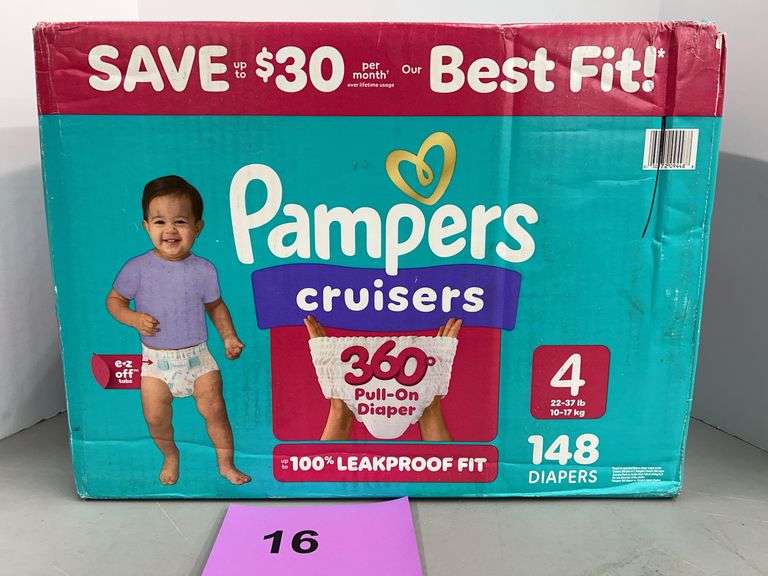BOX OF PAMPERS DIAPERS - SIZE 4