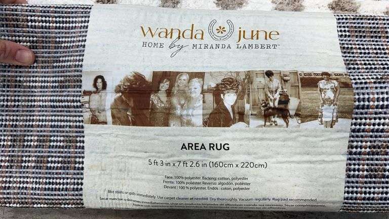 WANDA JUNE 5FTx7FT AREA RUG