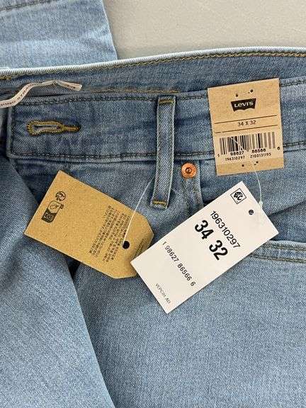 WOMENS LEVIS 314 SHAPING JEANS SIZE 18