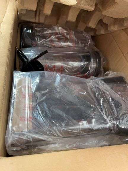 NINJA PROFESSIONAL PLUS KITCHEN SYSTEM IN BOX