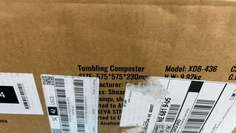 VEVOR TUMBLING COMPOSTER IN BOX