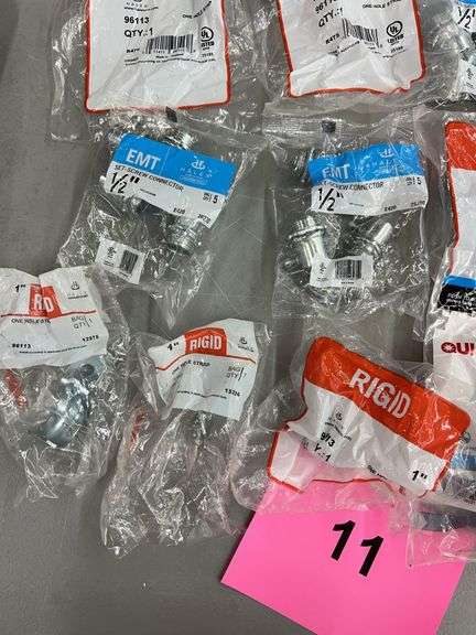 MISC LOT OF PIPE ITEMS - SEE PHOTOS