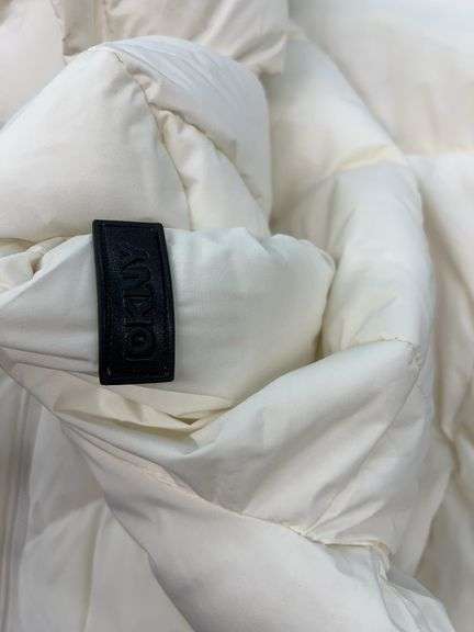 WOMENS DKNY JACKET - SIZE M