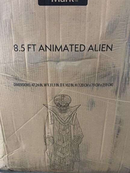 AS IS - ANIMATED ALIEN & PRISMATIC SPIDER IN BOXES