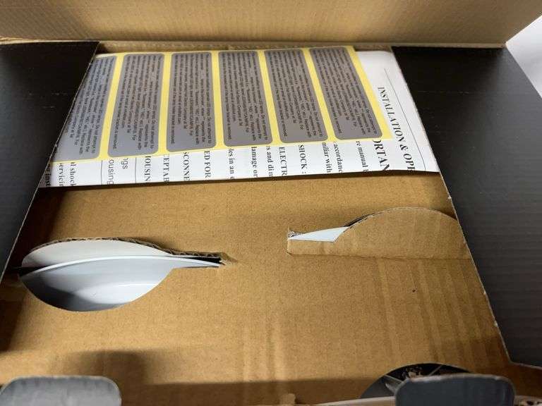 (3) FEIT ELECTRIC 6PC LED ENHANCE LIGHT SETS IN BOXES