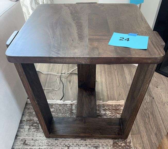 WOOD END TABLE